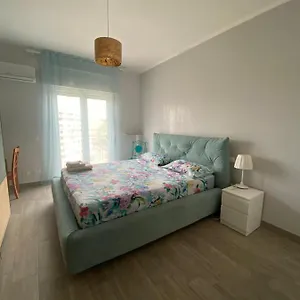 Tres Joli Bed and breakfast