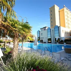 zanhotel-meeting-centergross-bentivoglio.emilia-romagnahotels.net/