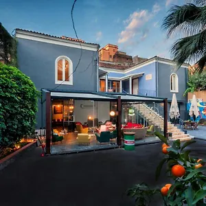 The Yard Hostal CTA